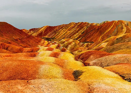 保利秋拍：李可染《丹霞秋色》2012.5万成交